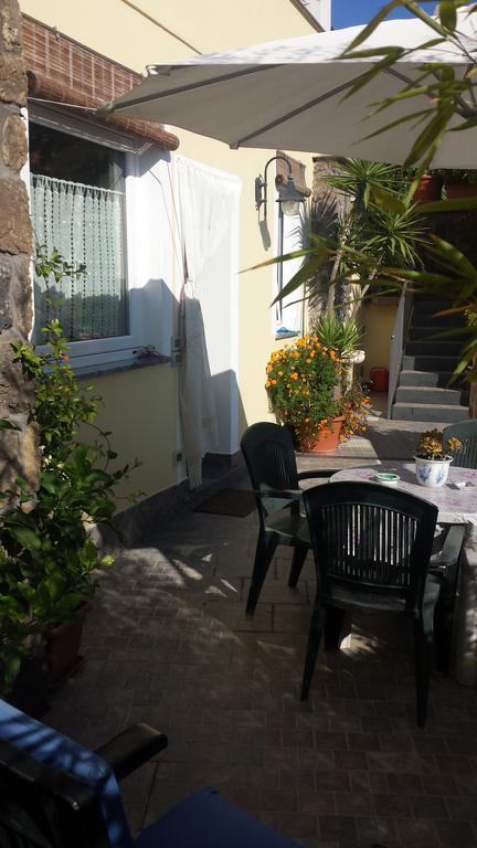 Cartaromana House Ischia Esterno foto